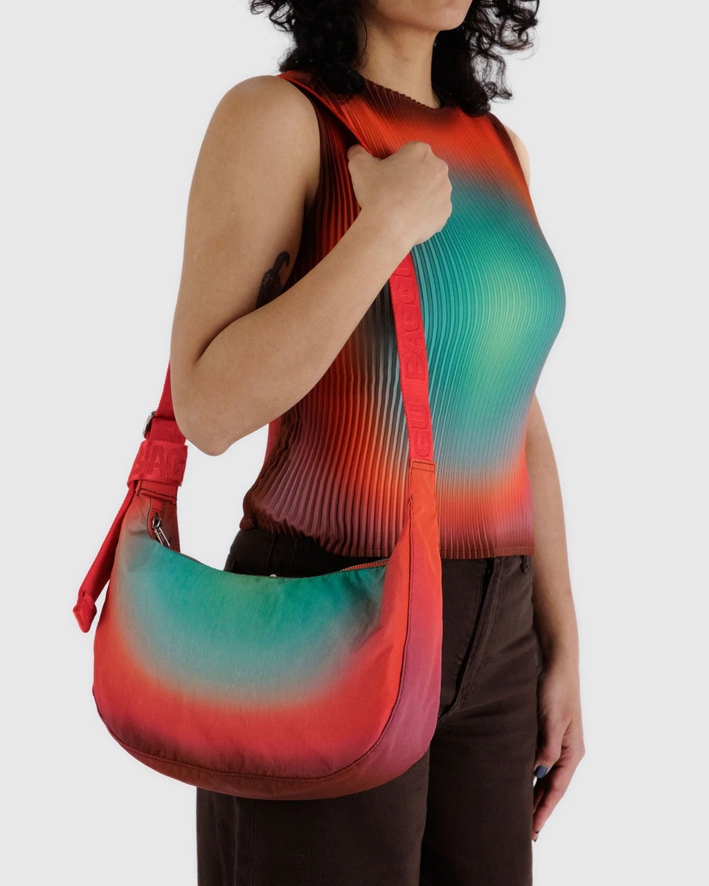 Baggu Bolso Medium Crescent De Hombro De Nylon - Rain