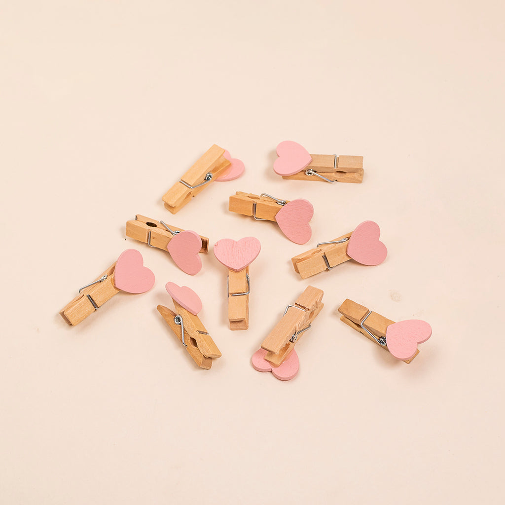 Clips de Corazón Rosa de Madera