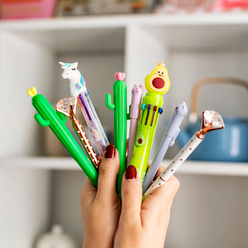 Unicorn pen 